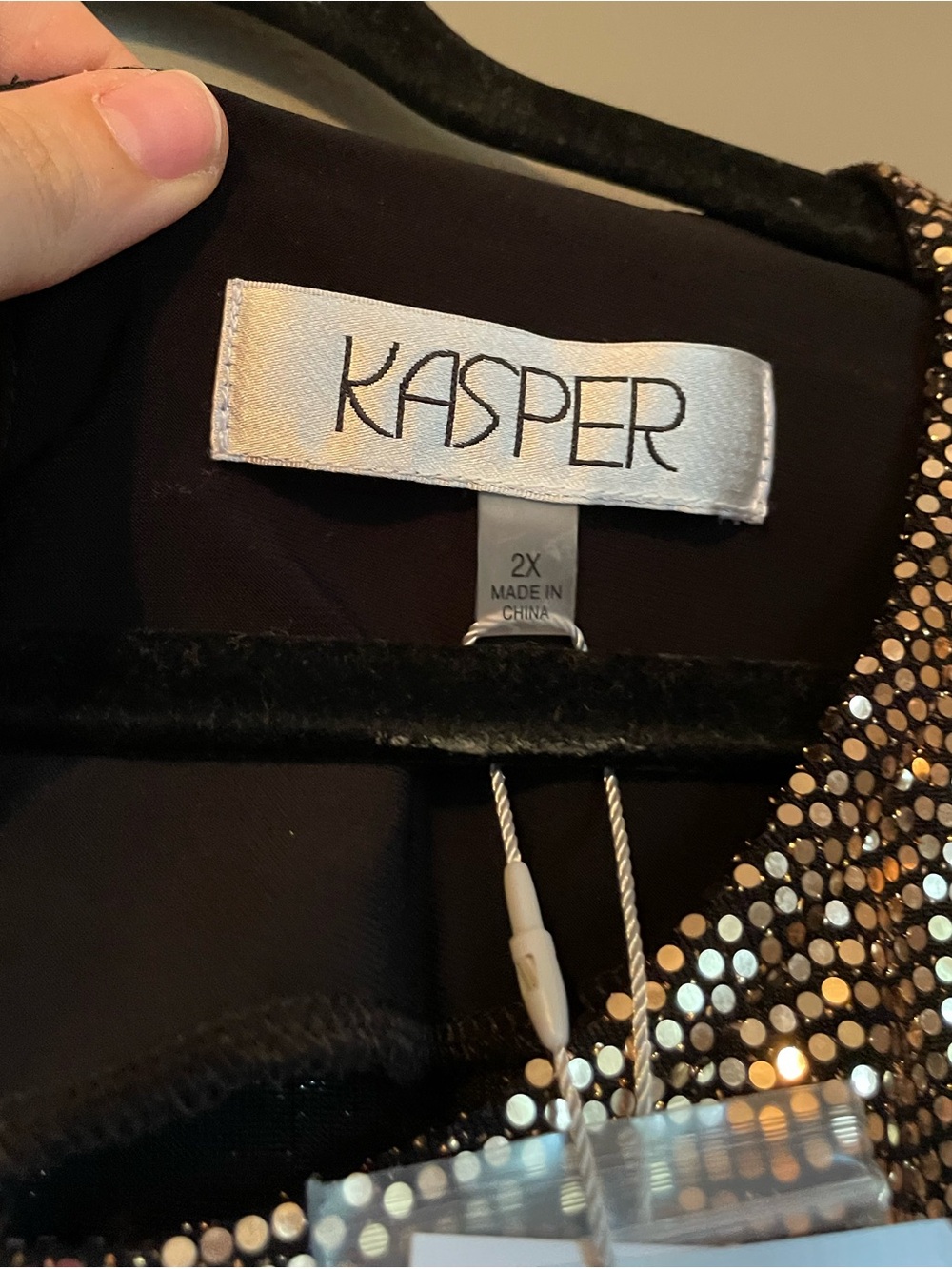 NWT Kasper Sz 2X Women’s Plus Size Mirror-Dot Metallic Bell-Sleeve Top Ret $89! - Picture 5 of 11
